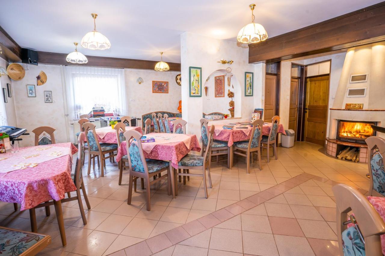 Apartments Bohinj Mavrica Екстер'єр фото