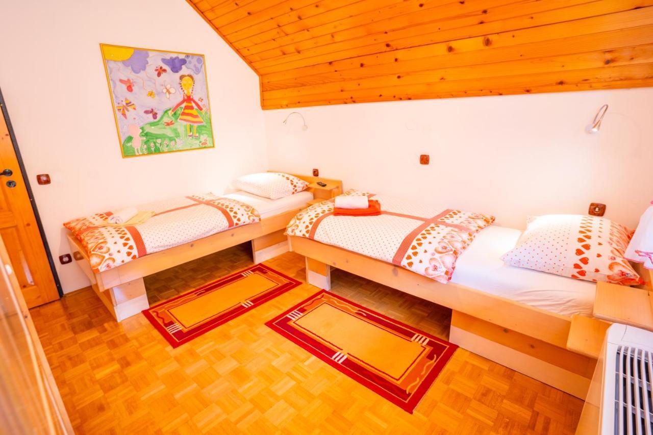 Apartments Bohinj Mavrica Екстер'єр фото
